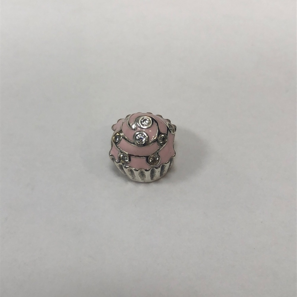 Cupcake Charm